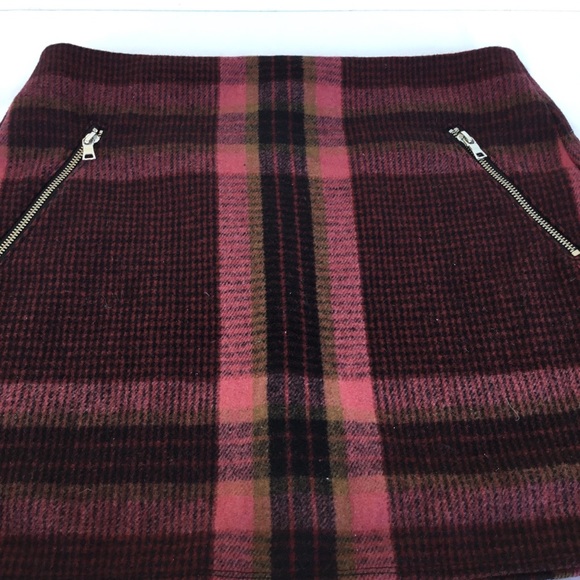GAP Plaid Wool Skirt - Size 6 - Picture 2 of 6